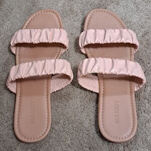 Old Navy Light Pink/Pale Salmon Sandals